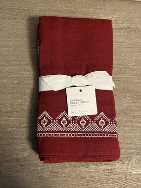 Pottery Barn Fair Isle Cross Stitch Set of 4 Red Cloth Napkins